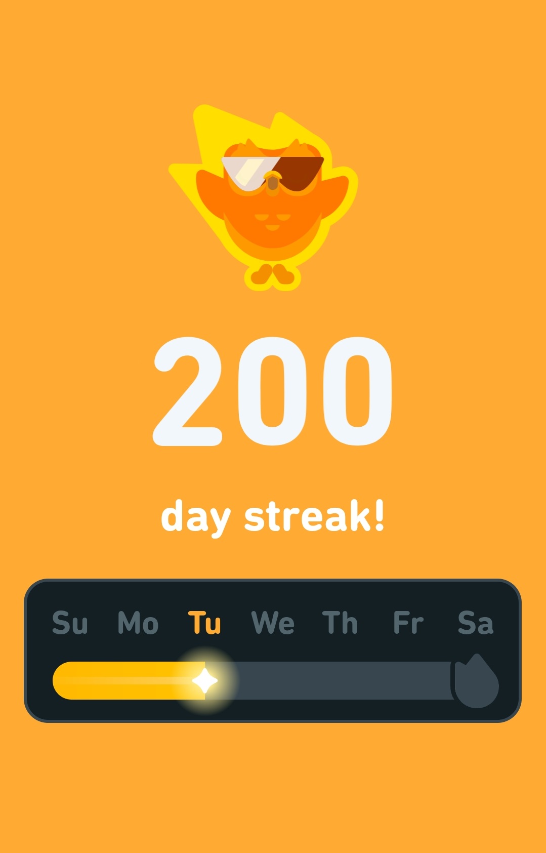 Duolingo screen celebrating a 200-day streak